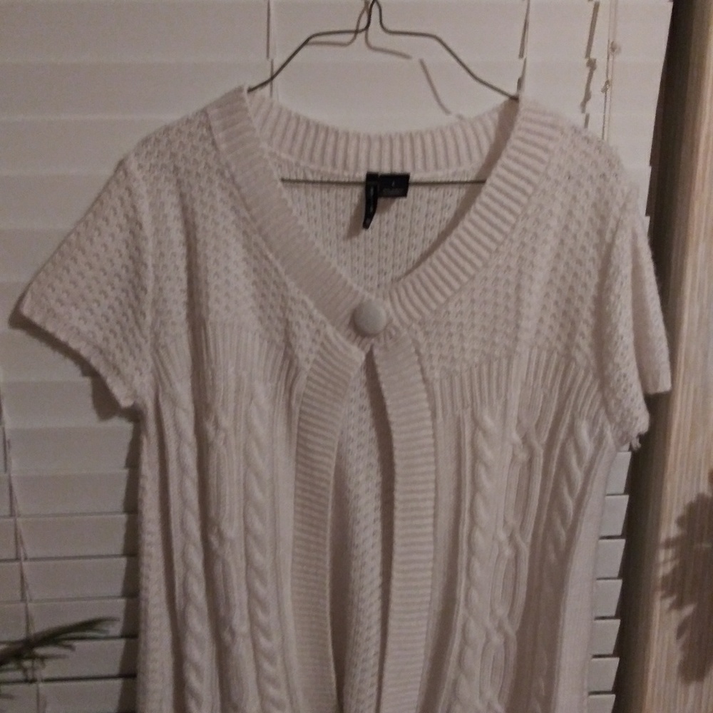 Sweater - Picture 2 of 2